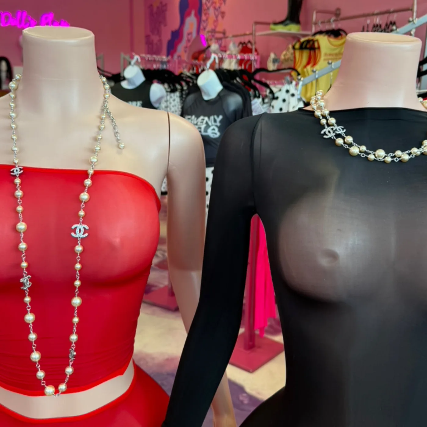 Double CC necklace