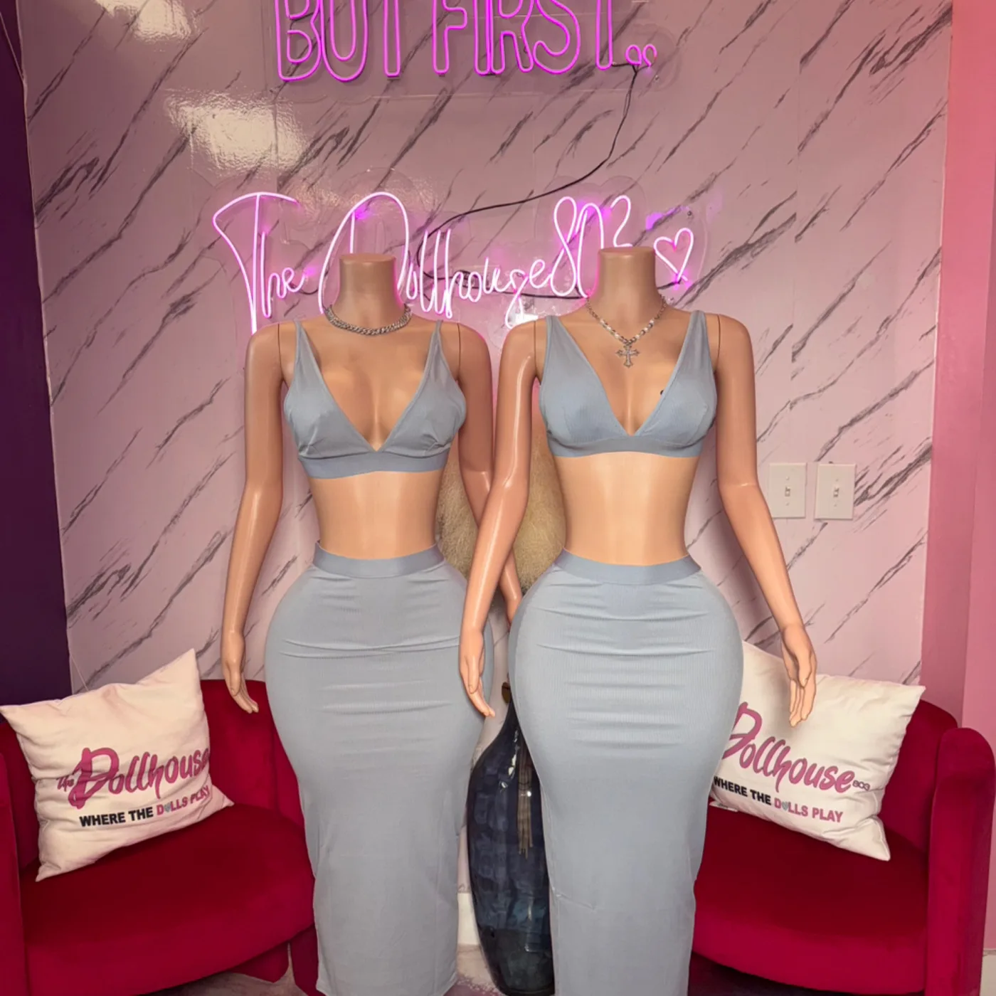 Fitted skirt set