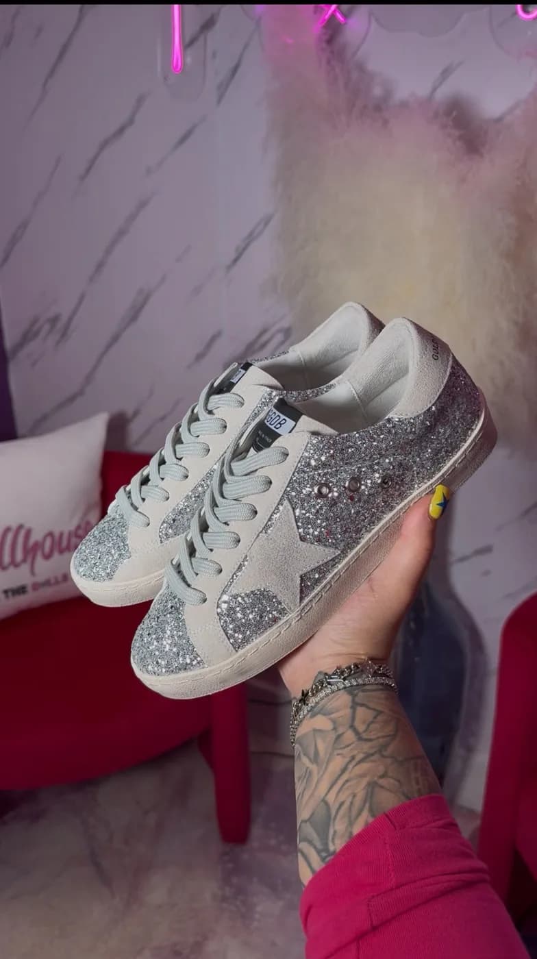 Silver GG Runners